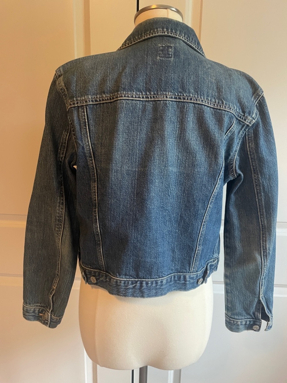 GAP Factory Women's Icon Blue Denim Jacket Size Small - Picture 2 of 6